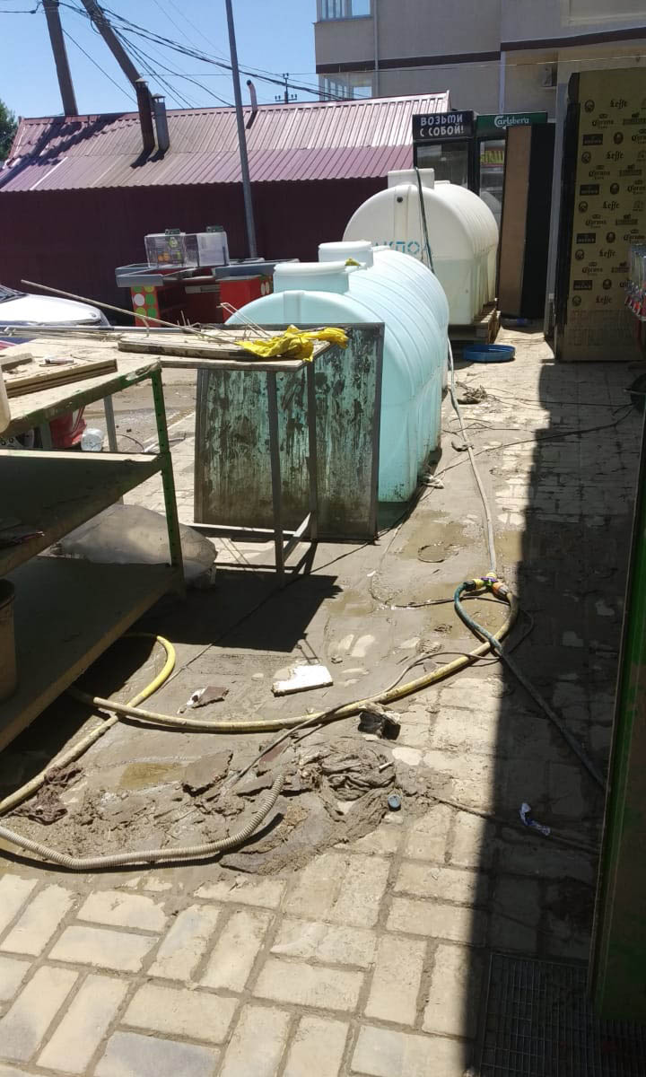 Уборка после затопления в Сочи